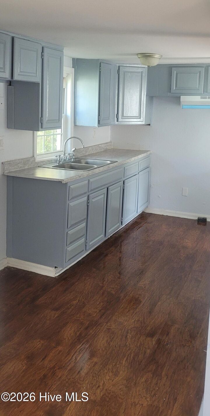 Property Photo:  420 Perry Street  NC 27909 