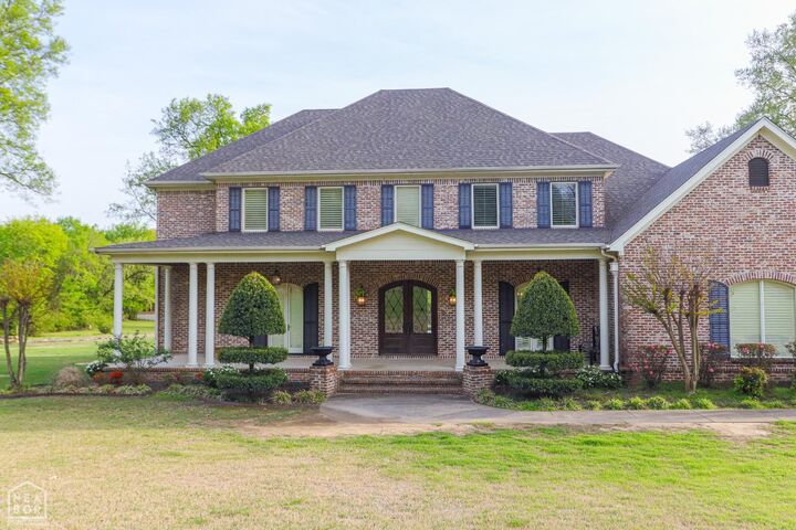 Property Photo:  501 E Lawson Road  AR 72404 
