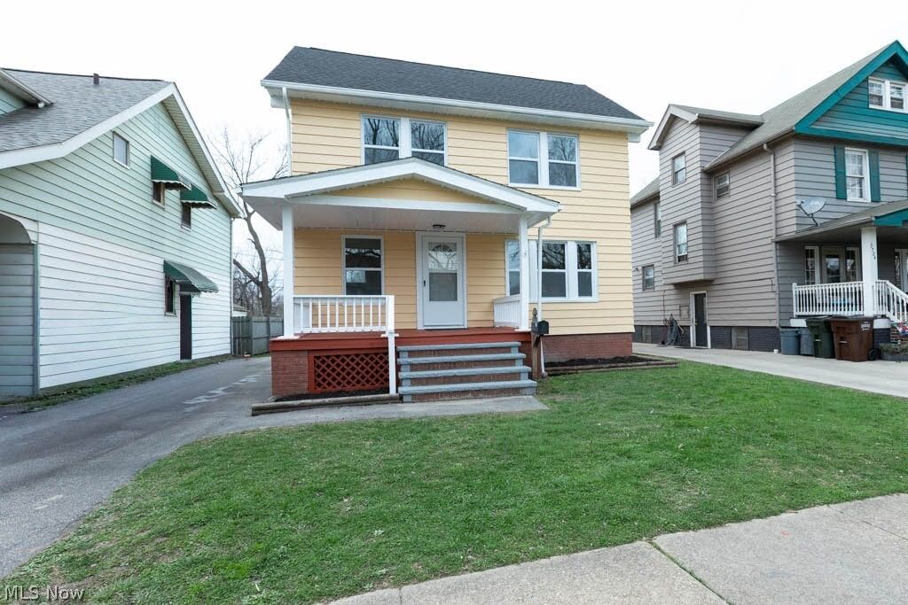 Property Photo:  3720 Washington Park  OH 44105 