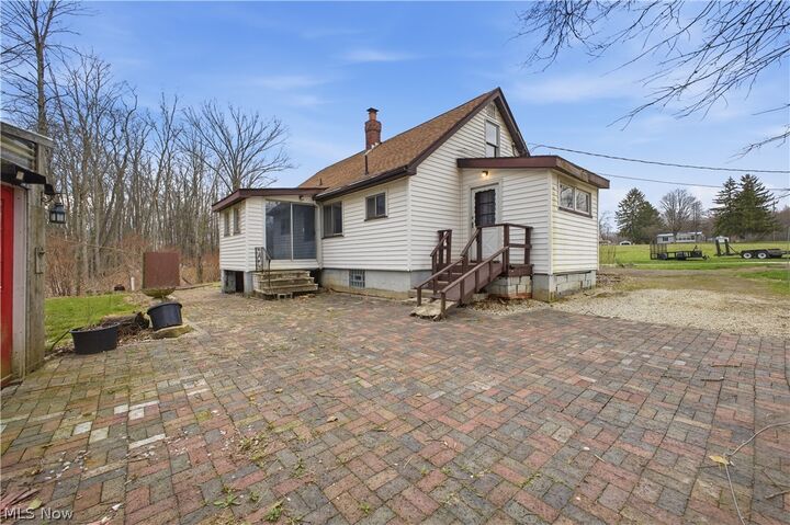 Property Photo:  1110 Niles Vienna Road  OH 44473 