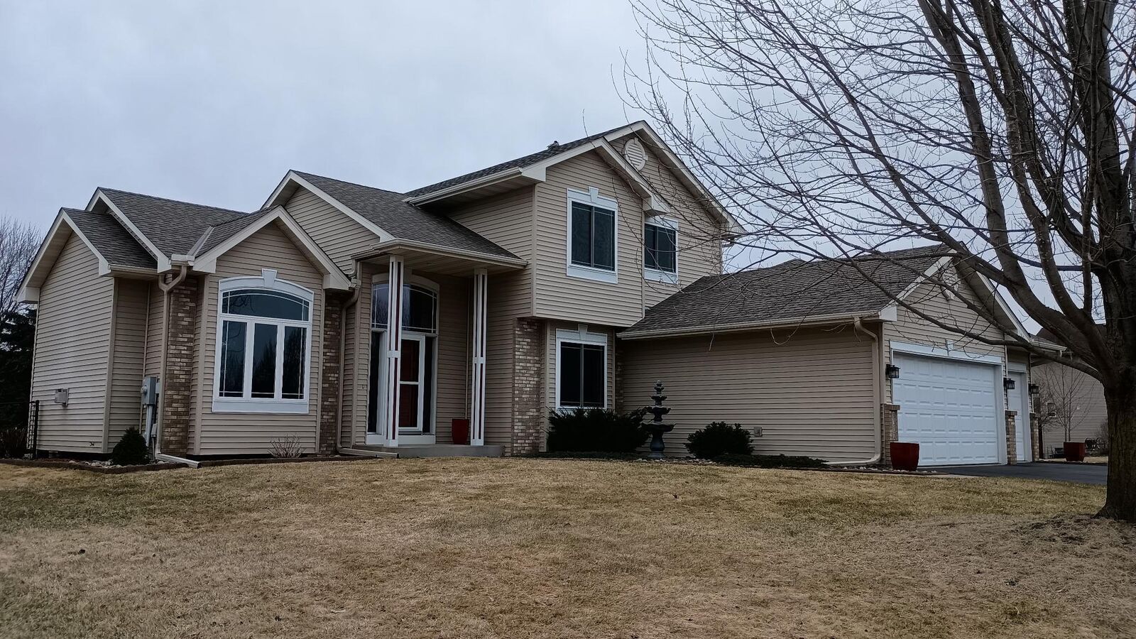 Property Photo:  8302 Padre Circle NE  MN 55330 