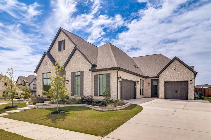 Property Photo: 2629 Mercers Colony Avenue TX 75032