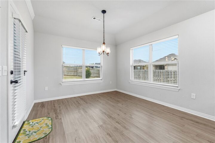 Property Photo:  701 Tiger Eye Avenue  AR 72745 