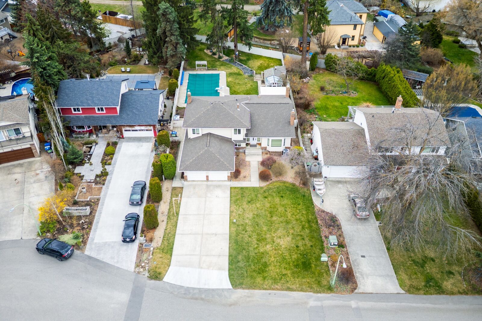 Property Photo:  561 Brome Crescent  BC V1W 2M5 