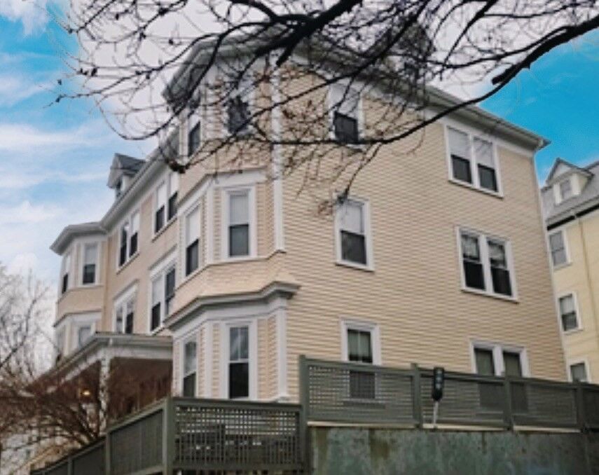 Property Photo: 68 Boylston Street 4 MA 02445