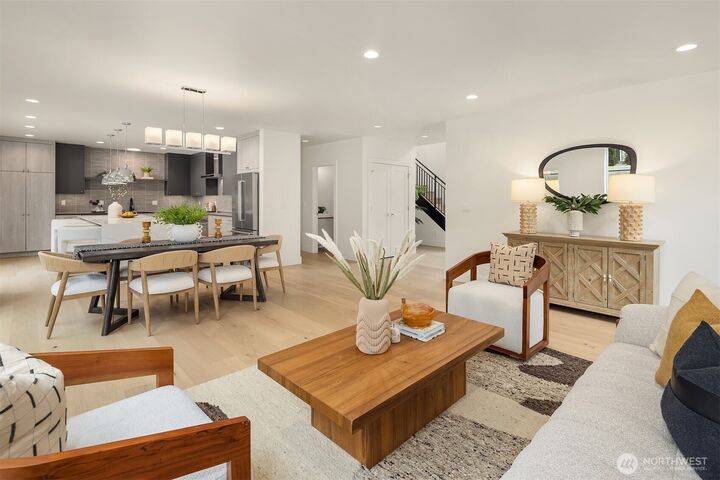 Property Photo:  4411  1st Avenue NE  WA 98105 