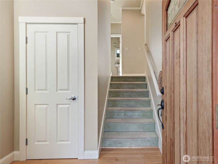 Property Photo: 1805 Willow Street WA 98368