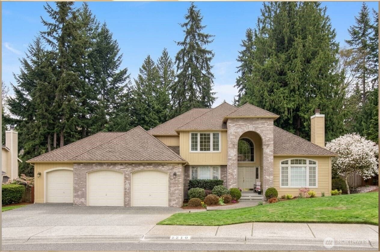Property Photo: 3220 151 Place SE WA 98012