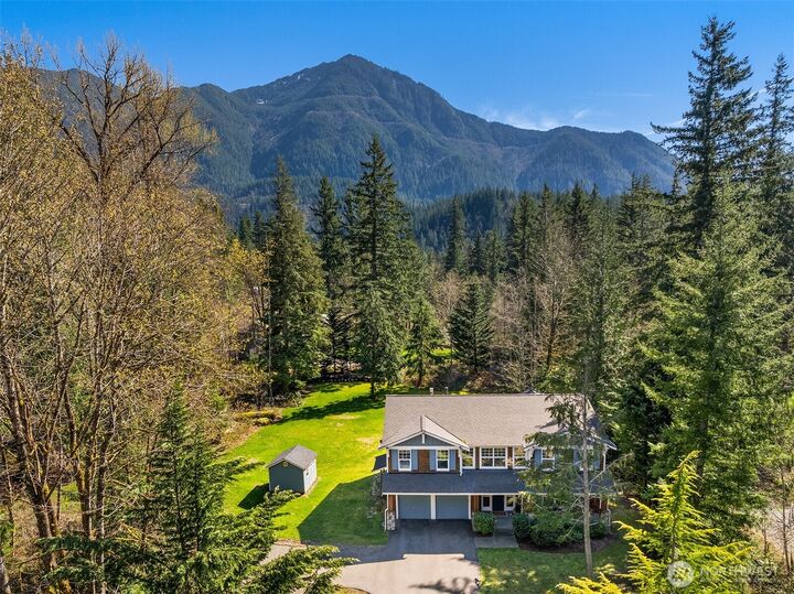 Property Photo: 47419 SE 157th Place WA 98045
