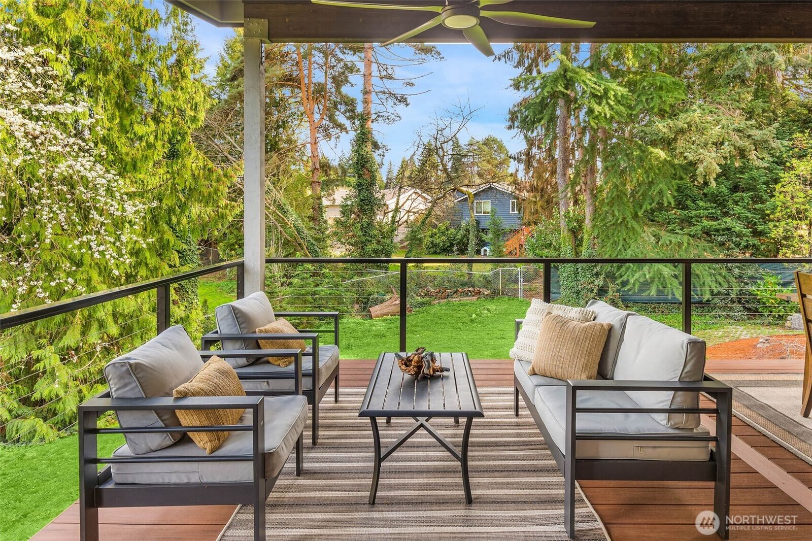 Property Photo:  12211 SE 63rd Place  WA 98006 