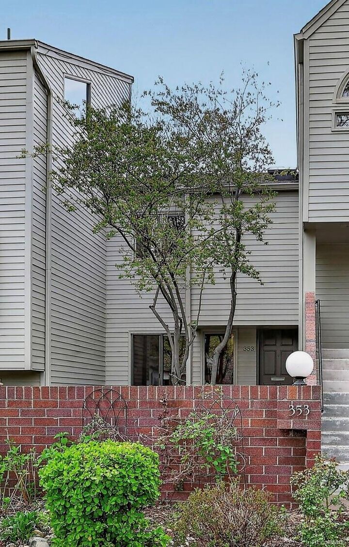 Property Photo: 353 Harrison Street CO 80206