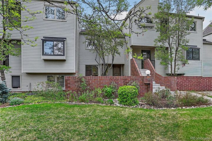 Property Photo:  353 Harrison Street  CO 80206 