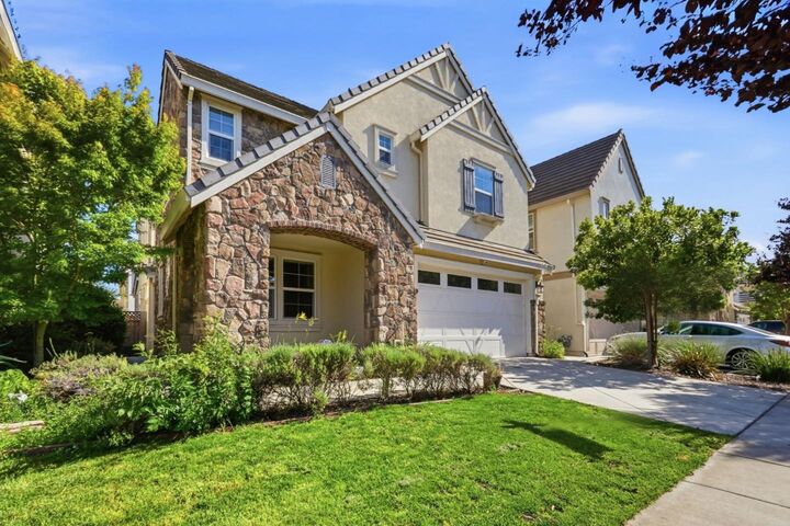 Property Photo: 154 Sandpiper Way CA 95020
