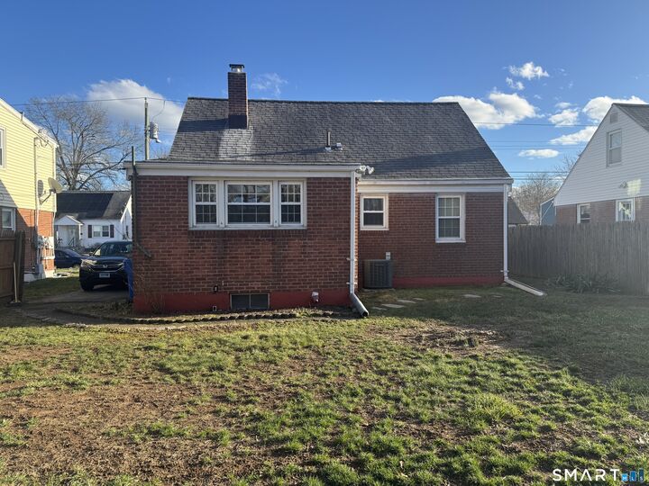 Property Photo:  65 Pearl Avenue  CT 06514 