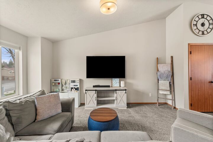 Property Photo:  1316 S Pierce Rd  WA 99206 