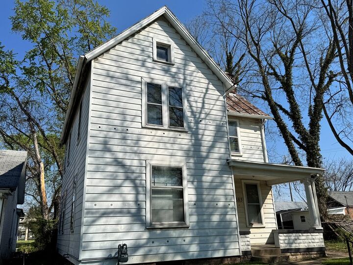 Property Photo:  385 4th St  OH 45601 