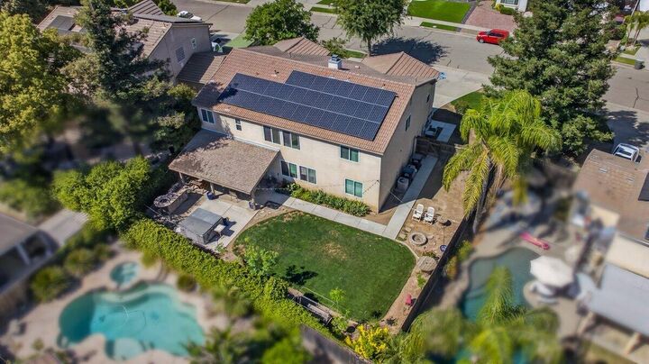 Property Photo:  5821 W Sunnyview Avenue  CA 93291 