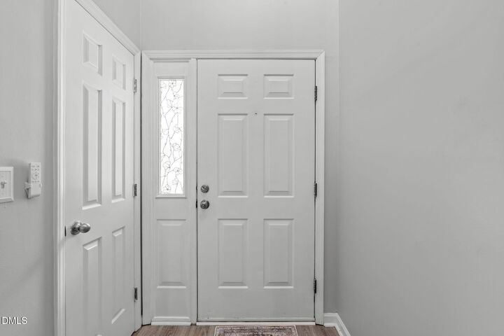 Property Photo:  203 Oak Hollow Court  NC 27613 