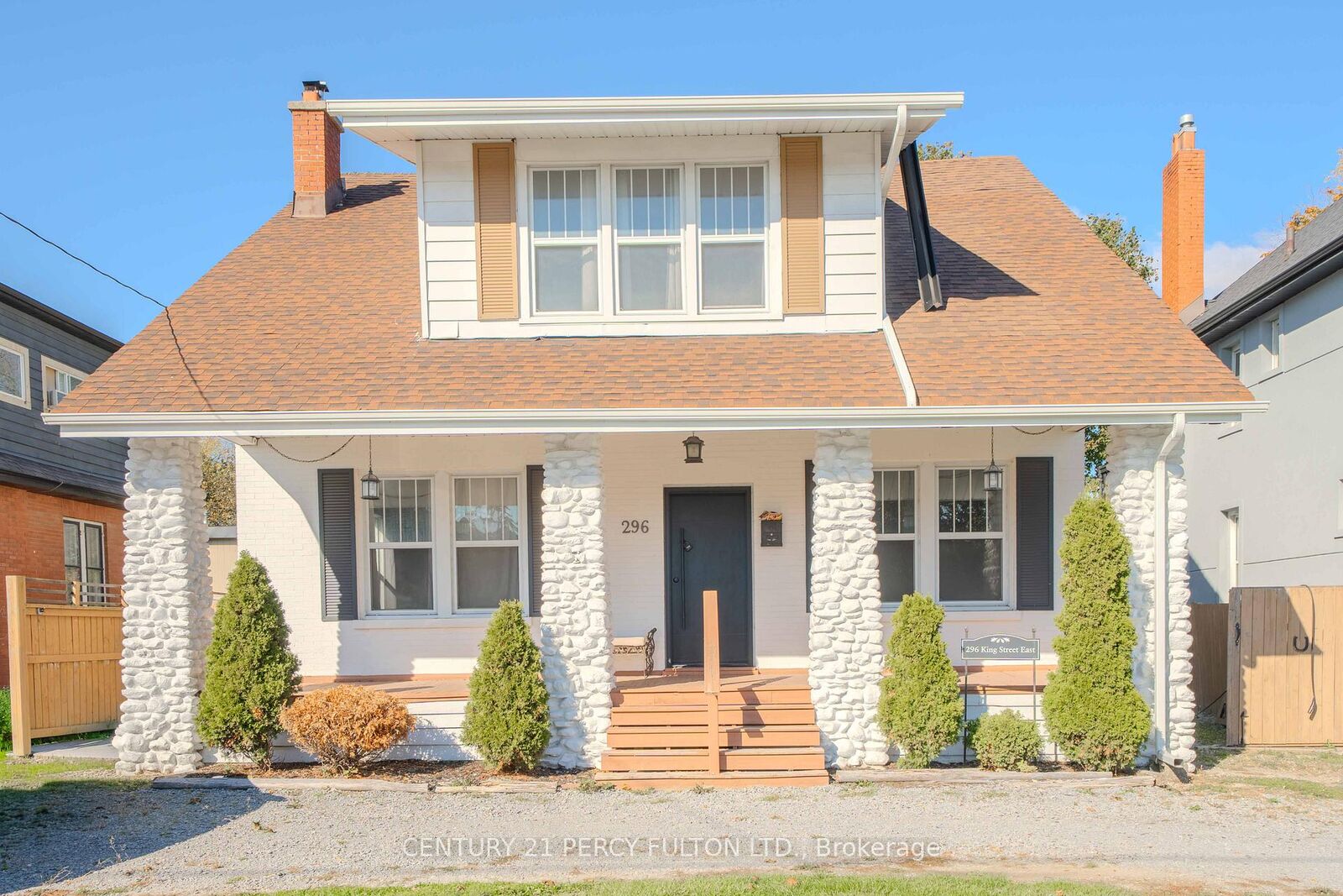 Property Photo:  296 King Street E  ON L1H 1C8 