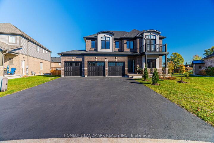 Property Photo: 49 Monarch Street ON L3C 0E6