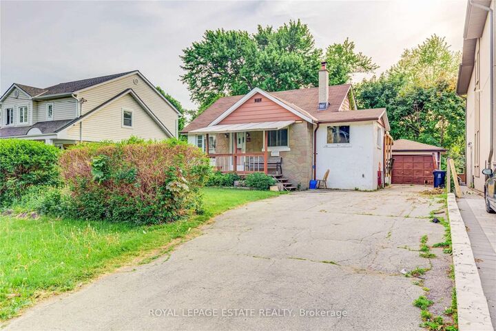 100 Eastville Avenue — photo 1