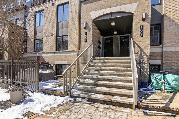 Property Photo: 130A Lindenshade Drive ON K2J 5R5