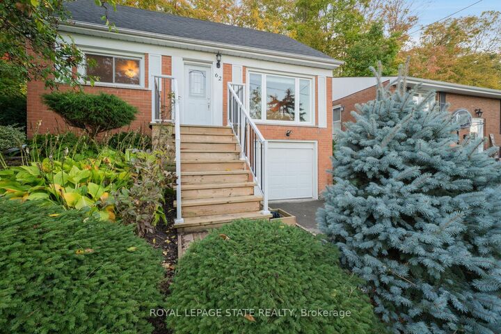 Property Photo: 62 Brentwood Drive ON L8T 3V8
