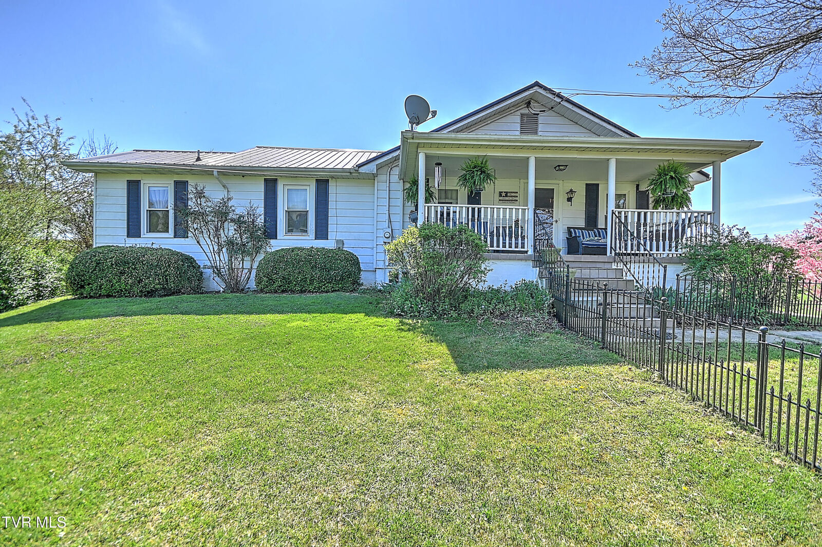 Property Photo:  111 Cotton Drive  TN 37659 