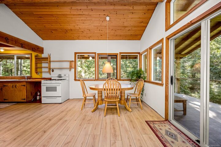 Property Photo: 421 Whaletown Rd BC V0P 1Z0