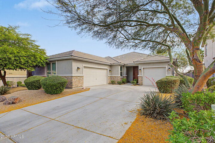 Property Photo:  15871 W Port Royale Lane  AZ 85379 