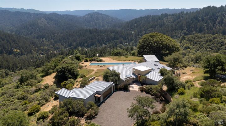 Property Photo:  200 Mountain King Road  CA 94938 