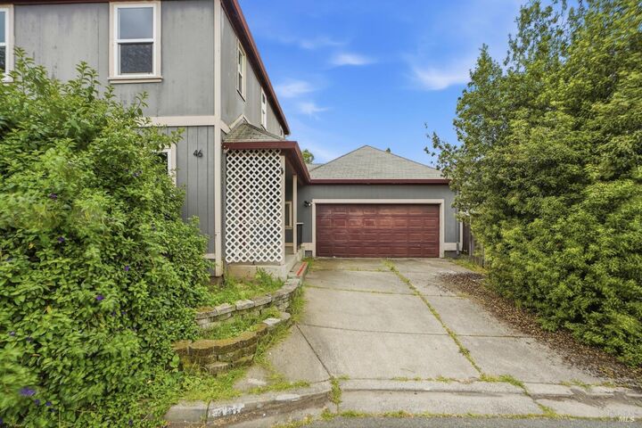 Property Photo:  46 Peach Court  CA 95407 