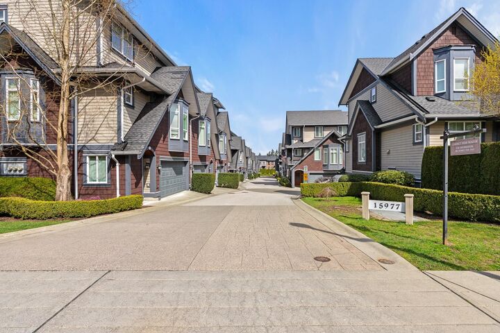 Property Photo: 15977 26 Avenue 41 BC V3Z 2W7