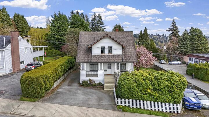 Property Photo: 319 Marmont Street BC V3K 4R4