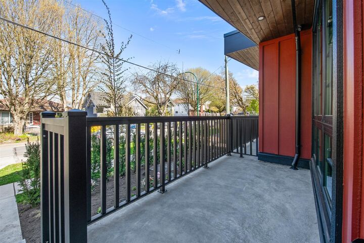 Property Photo:  1166 E 26th Avenue #2  BC V5V 2J7 