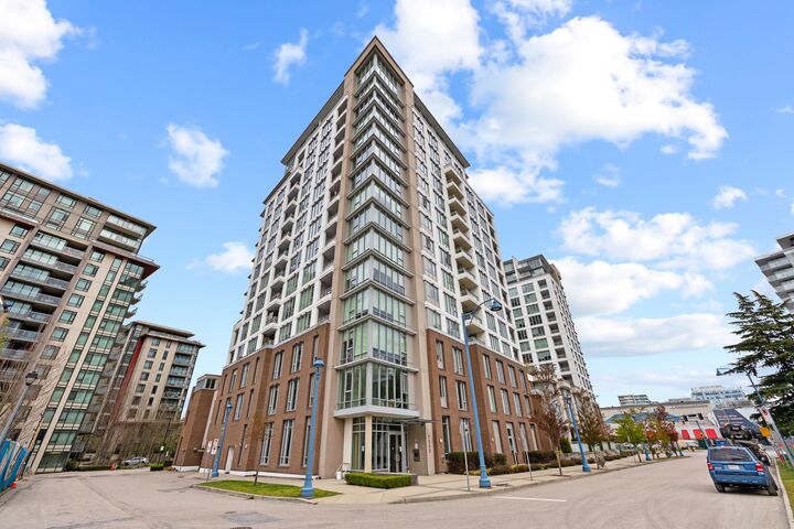 7333 Murdoch Avenue 301 — photo 1