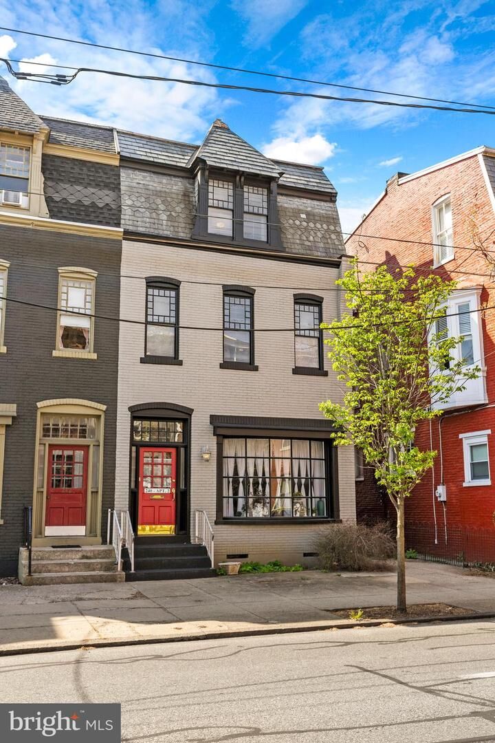 Property Photo:  240 E Orange Street  PA 17602 