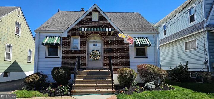 Property Photo: 312 Washington Avenue NJ 08107