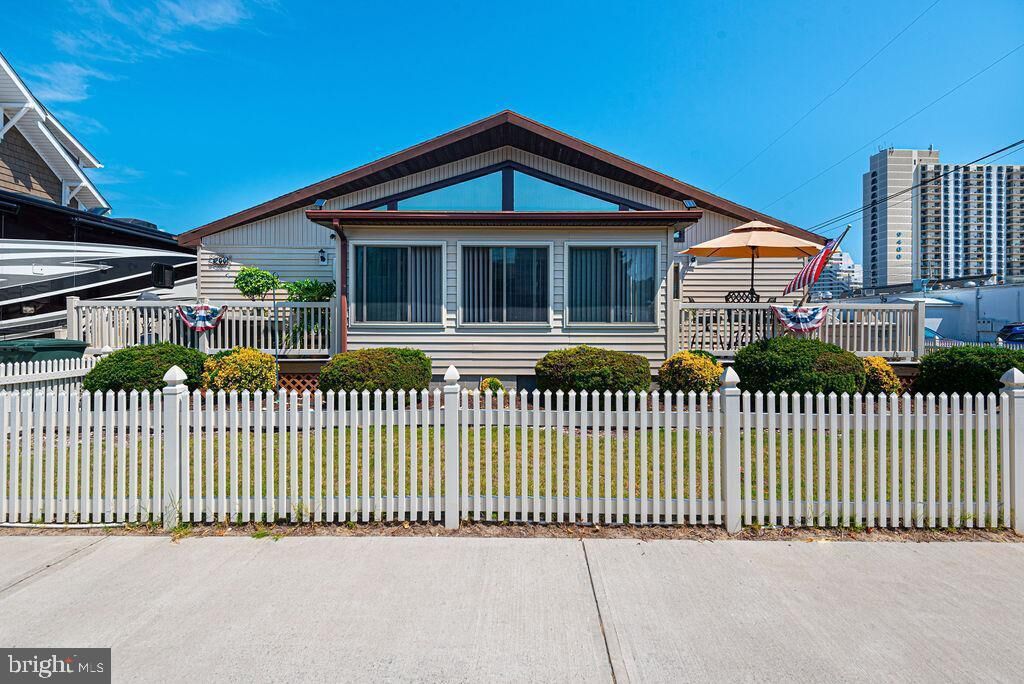 Property Photo: 200 Arctic Avenue MD 21842