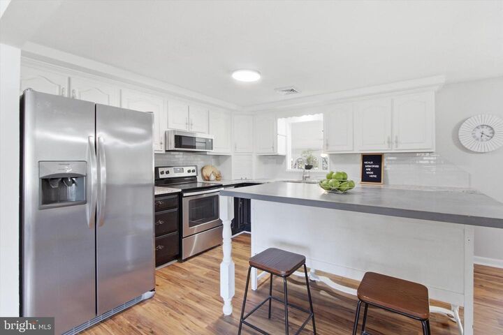 Property Photo:  2571 Locust Road  PA 17315 