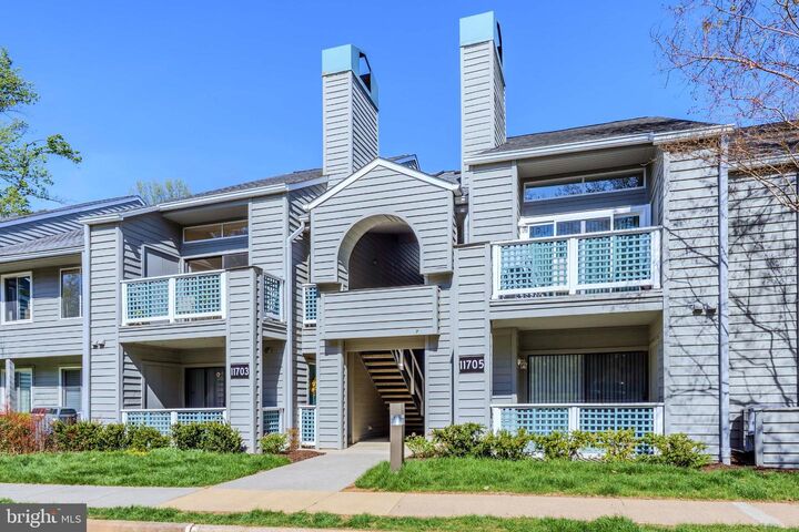 Property Photo:  11703 Summerchase Circle B  VA 20194 