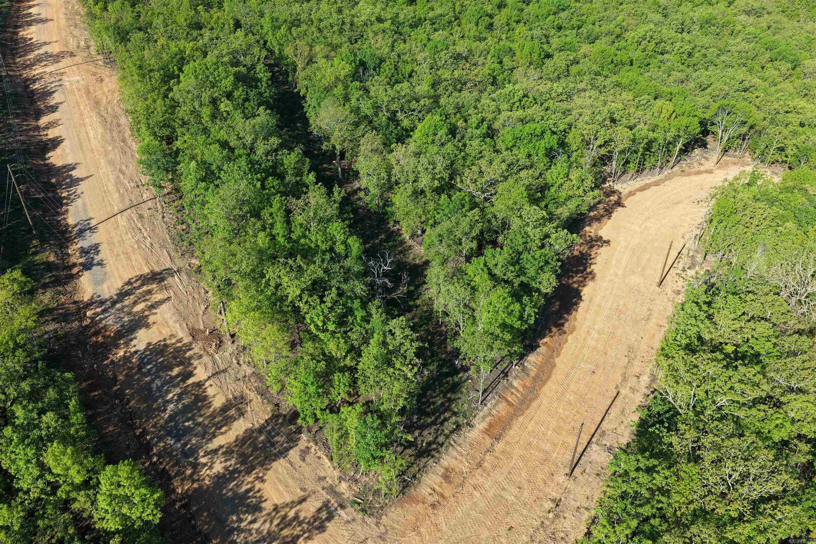 Property Photo:  5 Cherokee Cove  AR 72023 