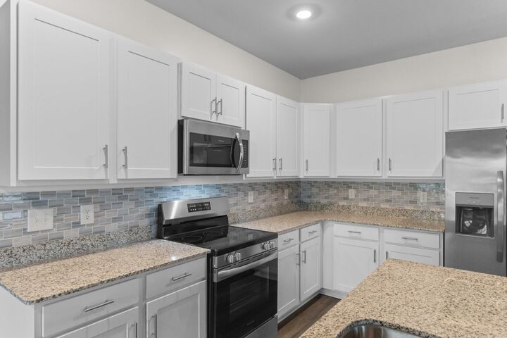 Property Photo:  290 Sandridgebury Dr. 290  SC 29566 