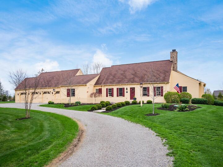 Property Photo: 22675 Pelomar Lane OH 43040