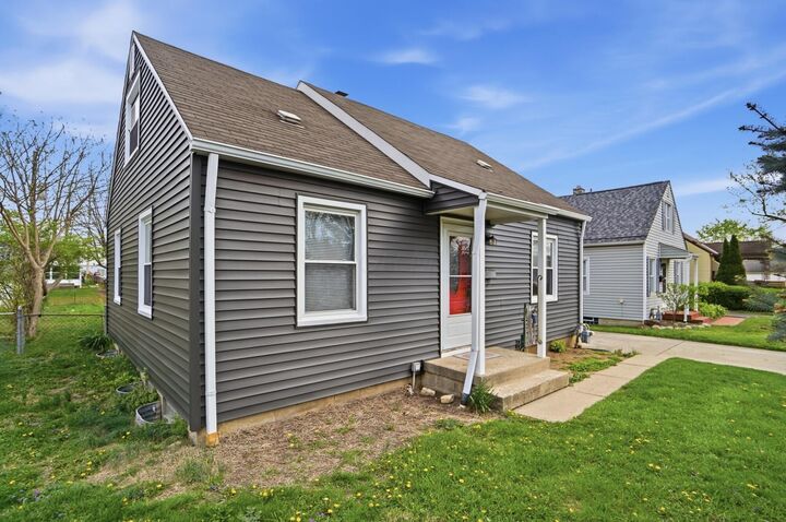 Property Photo: 912 W 11th Avenue OH 43212