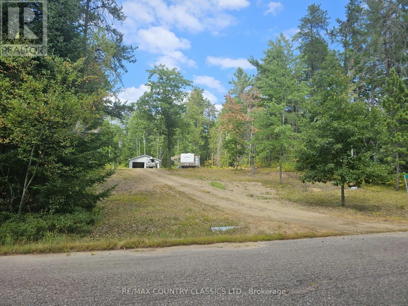 Property Photo:  74 Murray Park Street  ON K0J 1B0 