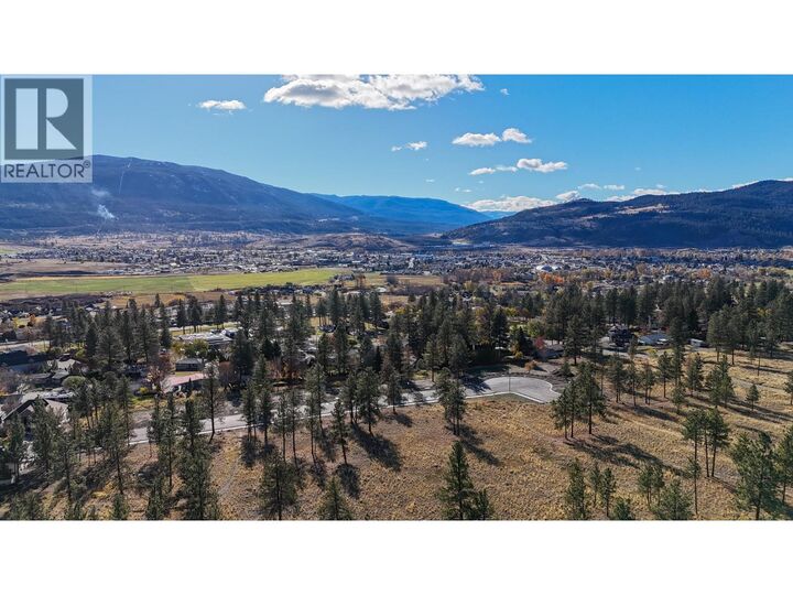 Property Photo:  2338 Nicholson Avenue  BC V1K 1L7 