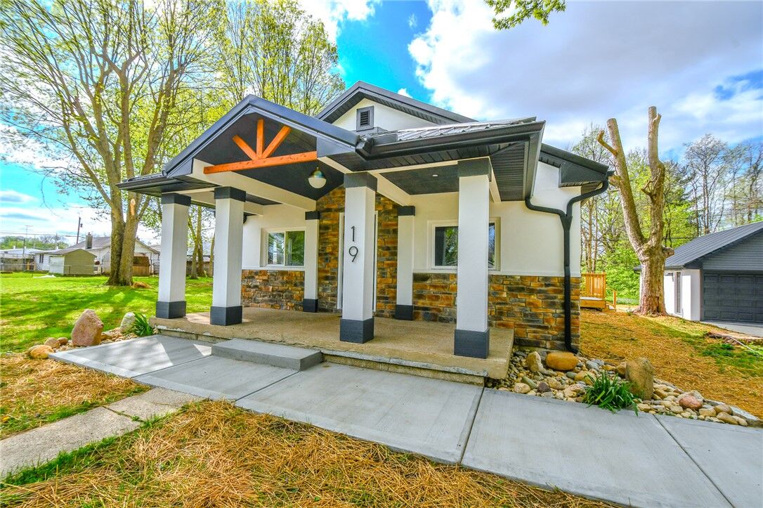 Property Photo:  19 University Road  OH 45341 