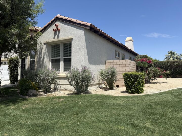 Property Photo: 59 Shoreline Drive CA 92270