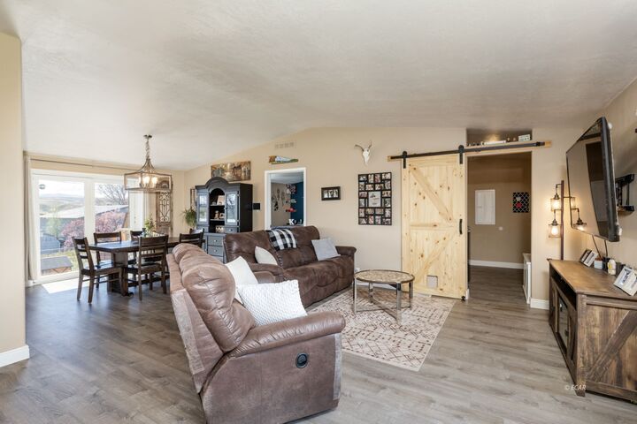 Property Photo:  701 Elm Street  NV 89822 